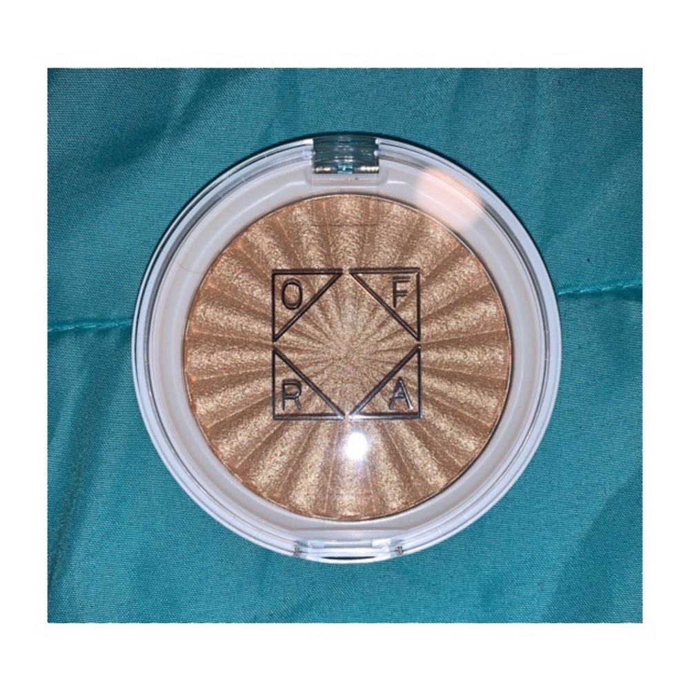 Gold highlighter